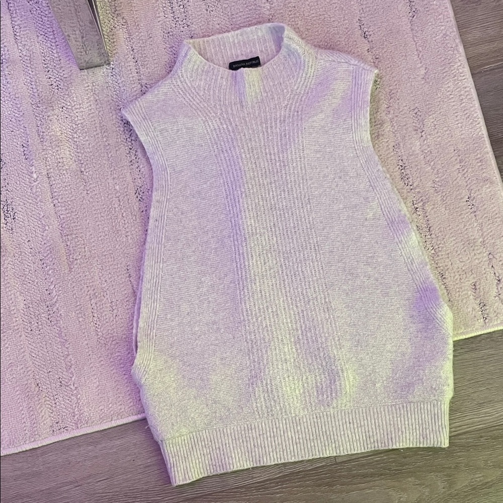 Sleeveless Knit Sweater Vest